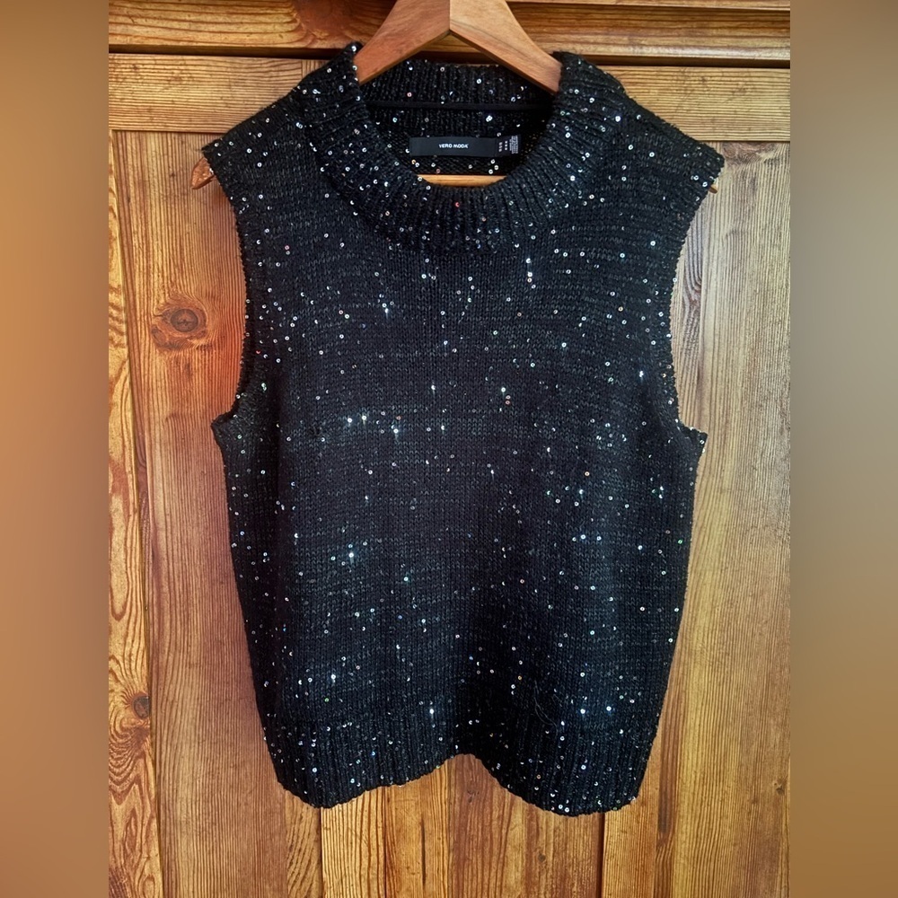 VERO MODA Holiday Sparkly Shimmer Going Out Sleeveless Top Size M/L With Stretch - Picture 2 of 13
